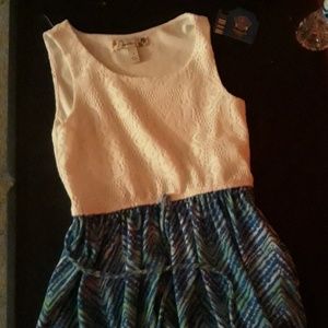 Girl dress